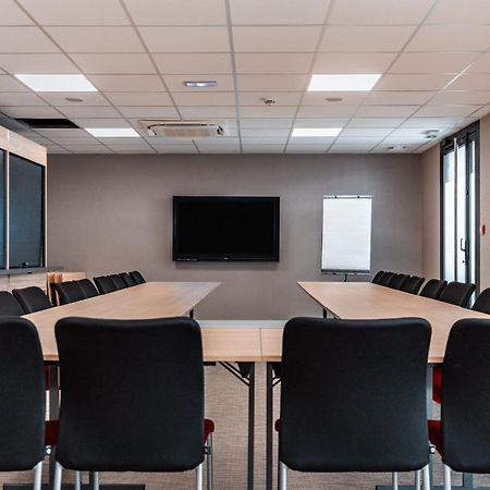 Holiday Inn Express Ajaccio By Ihg Exteriör bild