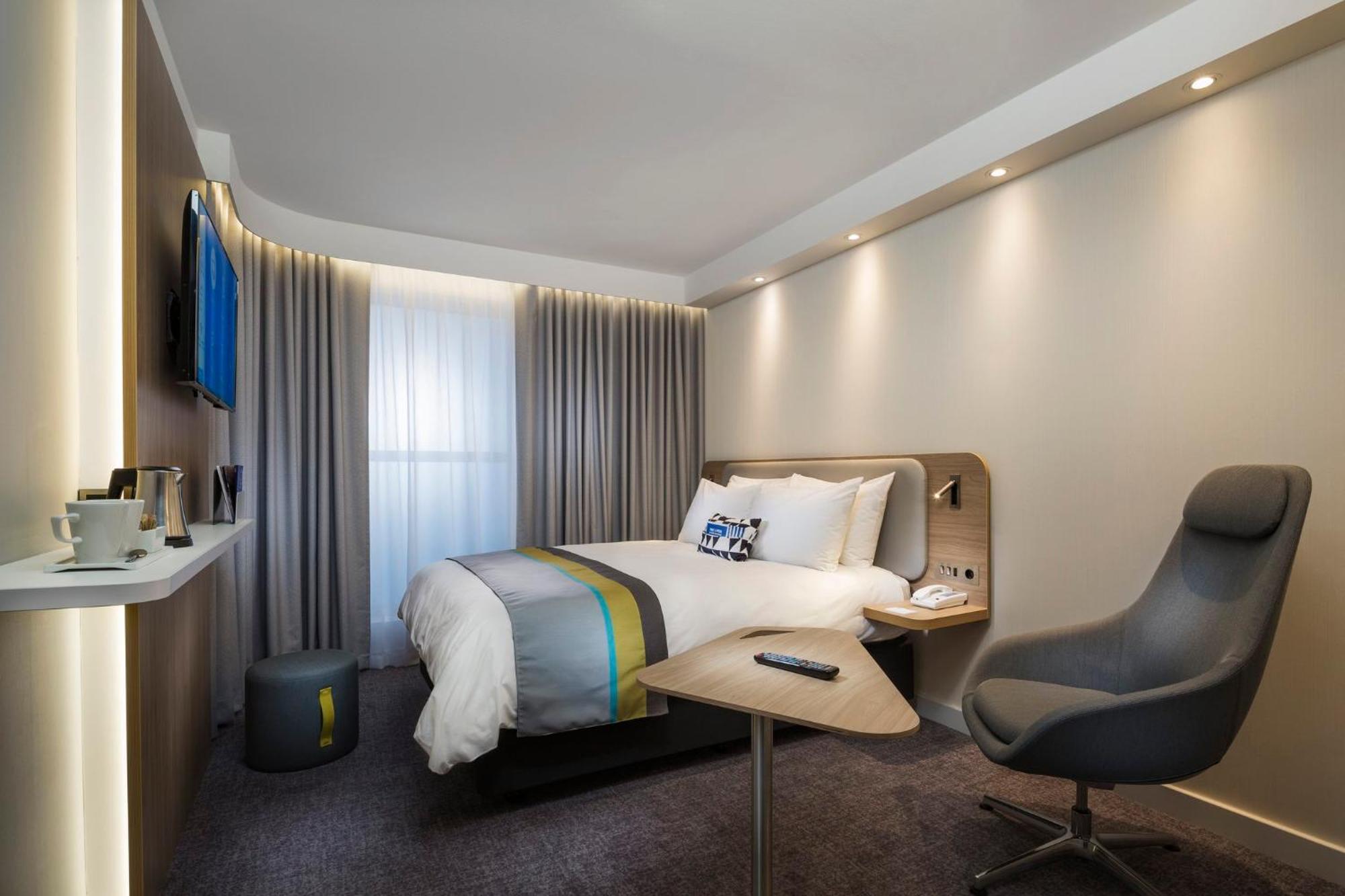 Holiday Inn Express Ajaccio By Ihg Exteriör bild