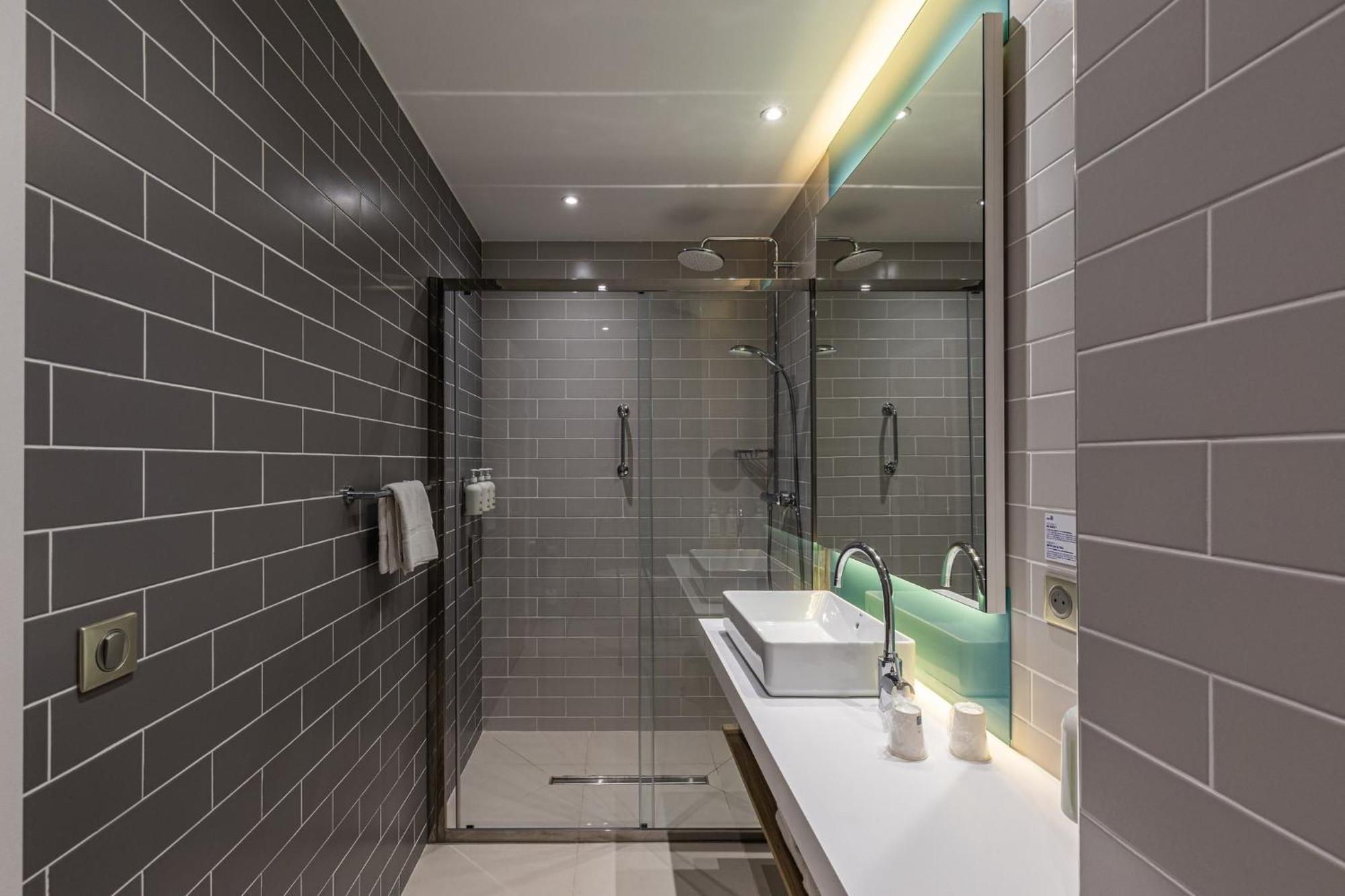 Holiday Inn Express Ajaccio By Ihg Exteriör bild
