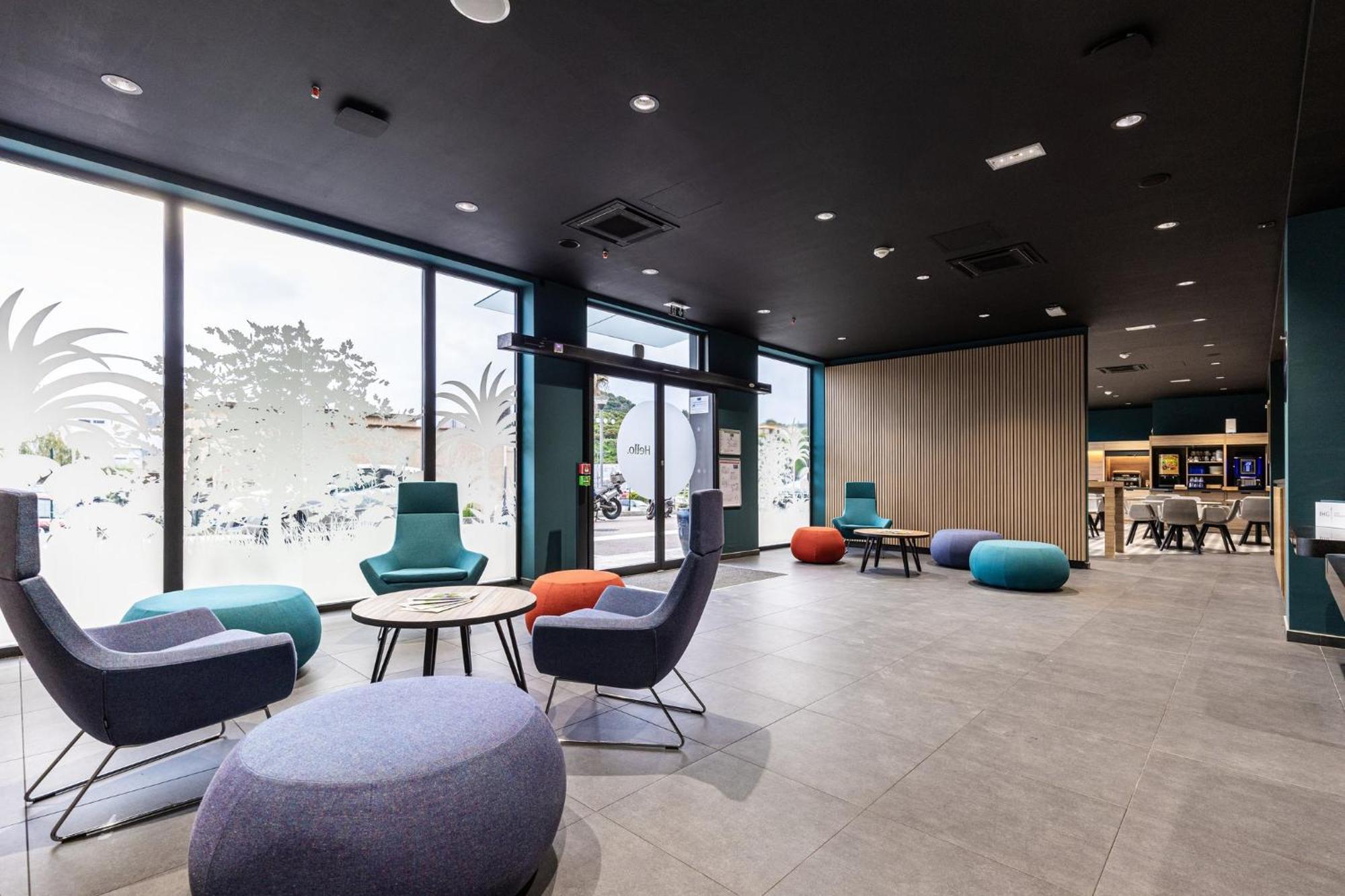 Holiday Inn Express Ajaccio By Ihg Exteriör bild