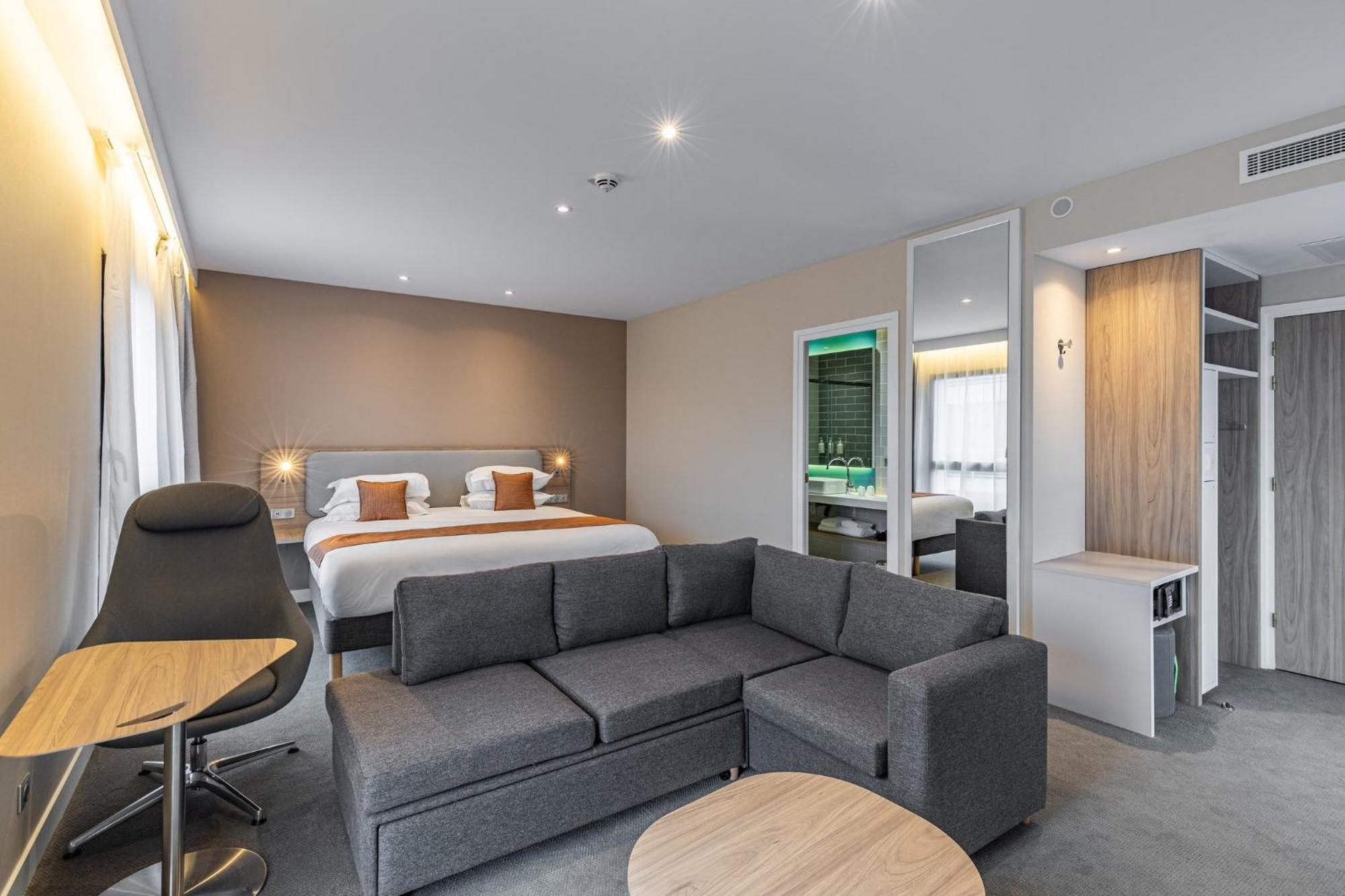 Holiday Inn Express Ajaccio By Ihg Exteriör bild